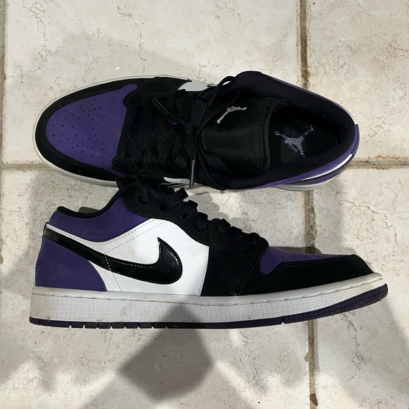 Air Jordan 1 Low ‘Court Purple’ - Picture 8 of 10